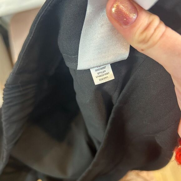 Vince Pleat-Detail Cropped Tailored Trousers Black Dress Pants Size Medium - Picture 7 of 8